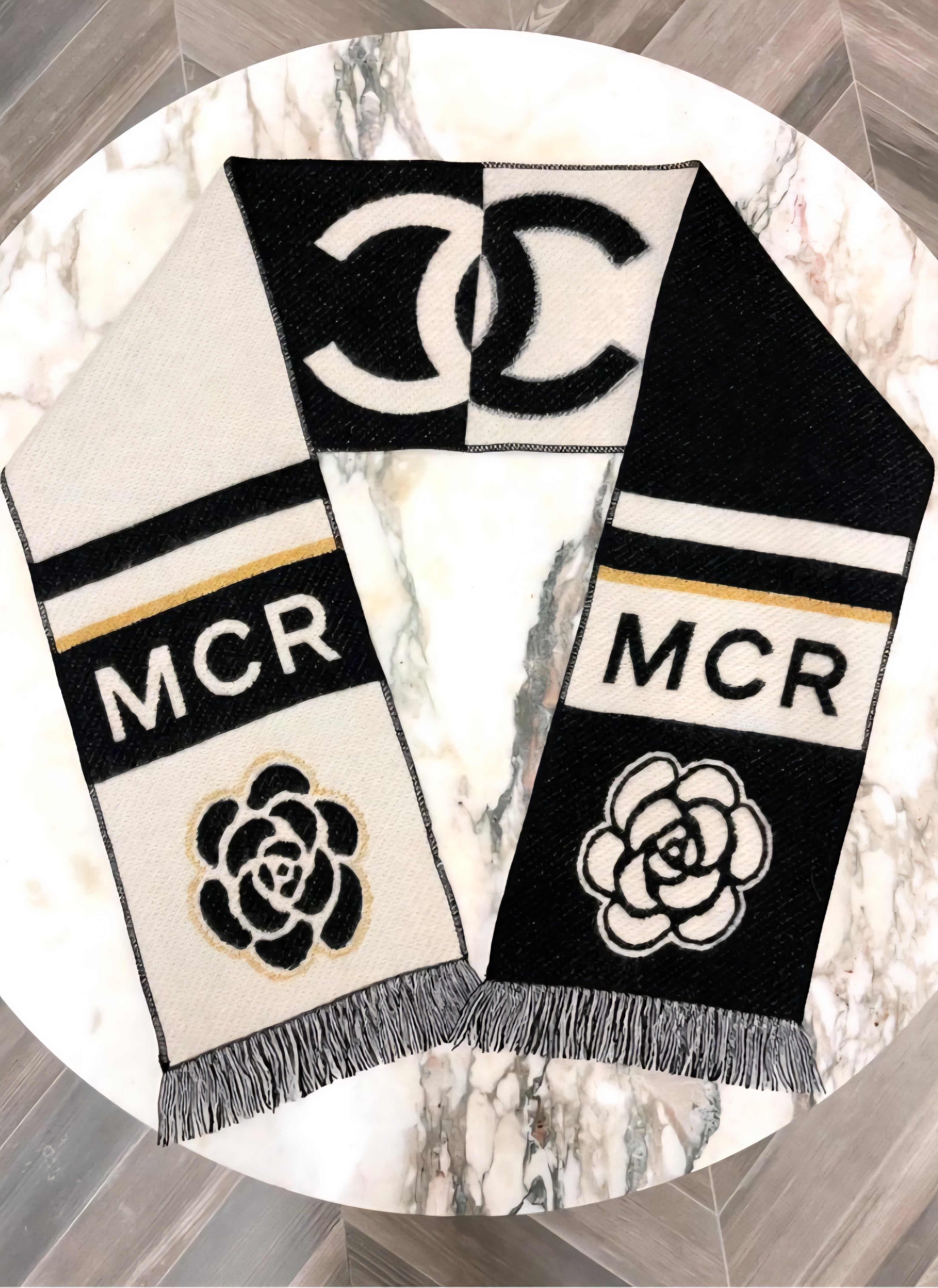 CHANEL カメリア　マフラー GWP New Chanel Scarf – Steel City Luxury LLC