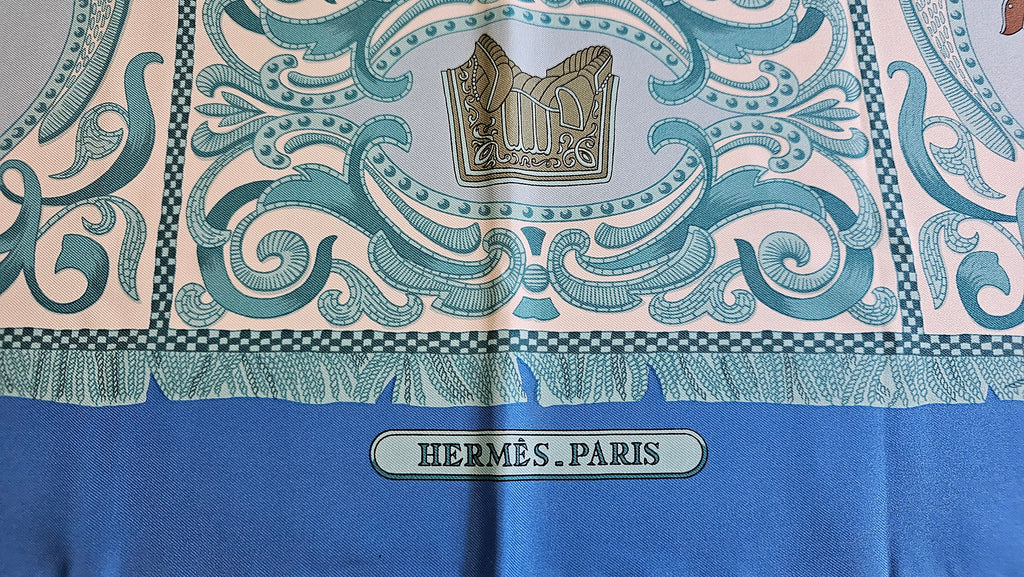 Hermes Carre 90 LA Presentation Silk Scarf