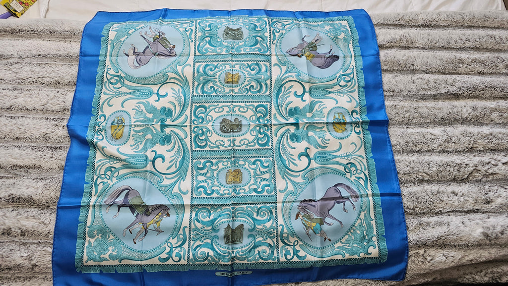 Hermes Carre 90 LA Presentation Silk Scarf