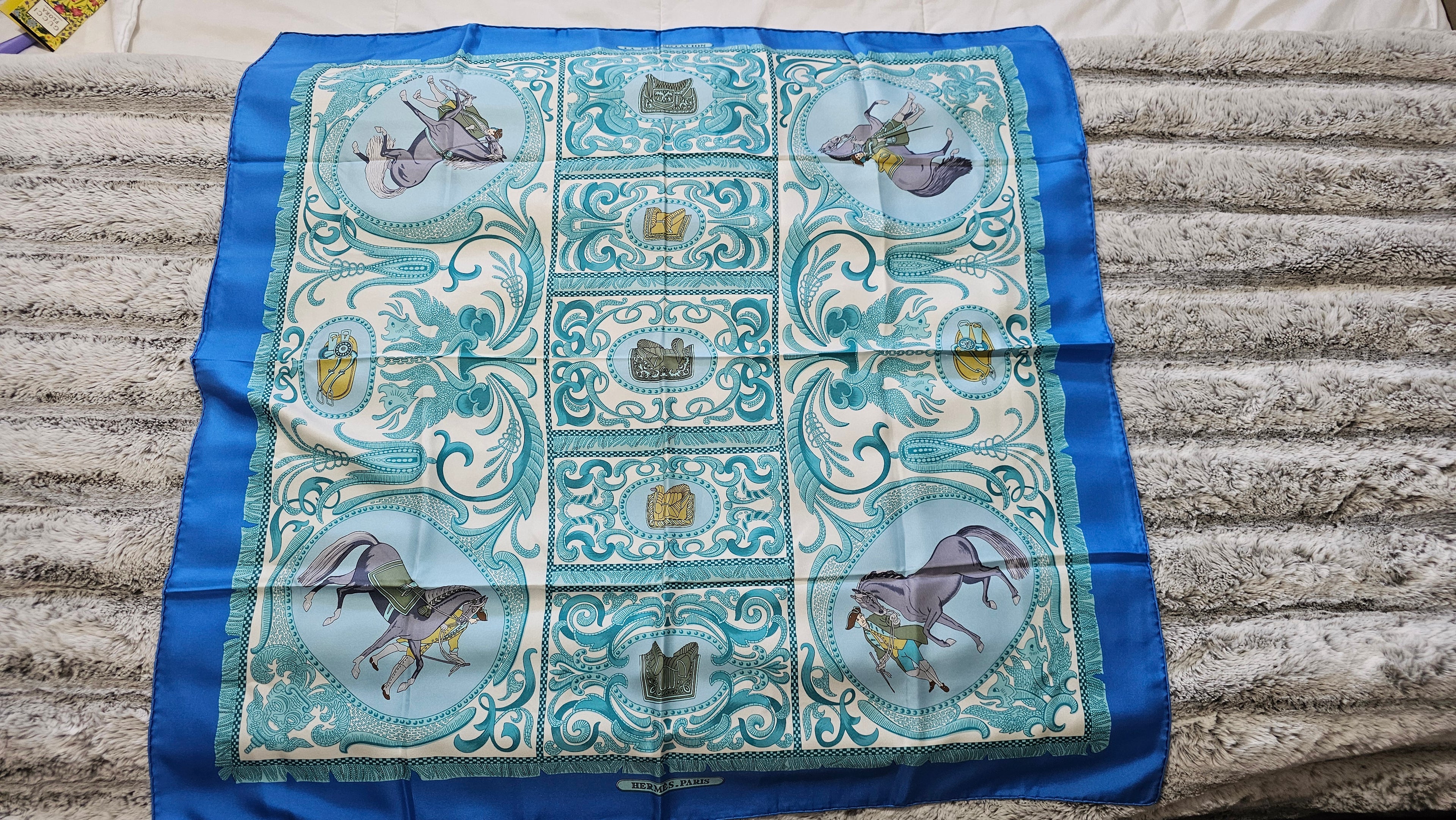Hermes Carre 90 LA Presentation Silk Scarf