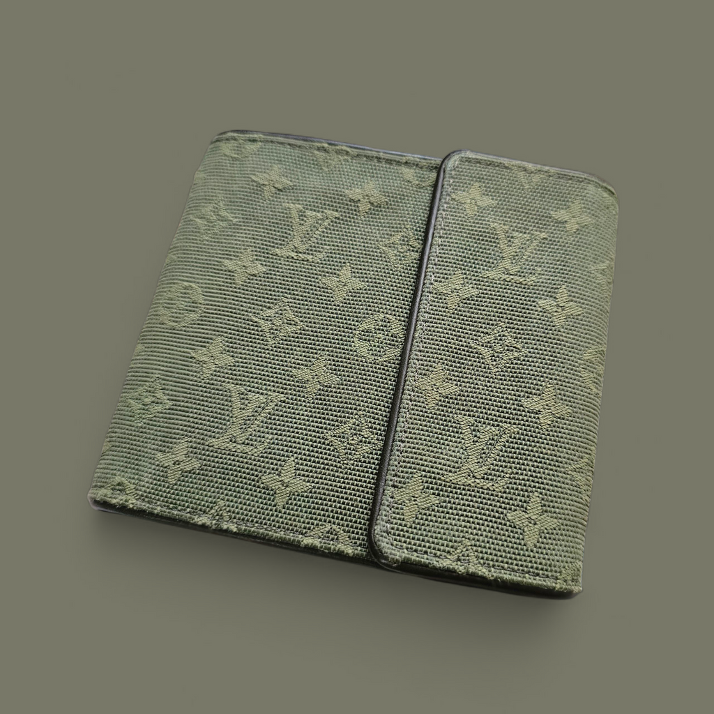 Louis Vuitton Mini Lin Porte-Billets Wallet Rare Green EUC Y2K